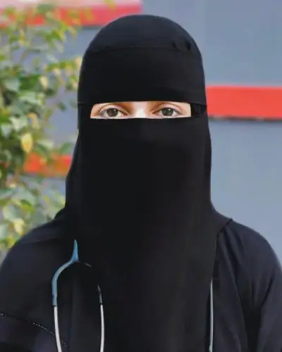 Dr Amina Khanima